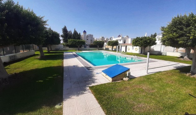 Resale - Quad House -
Torrevieja - Carrefour
