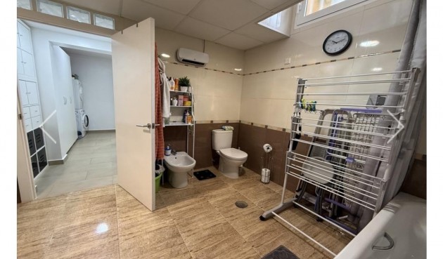Resale - Town House -
Orihuela Costa - La Florida