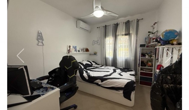 Resale - Town House -
Orihuela Costa - La Florida