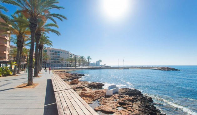 Resale - Apartment -
Torrevieja - Playa del Cura
