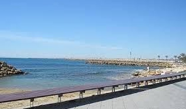 Resale - Apartment -
Torrevieja - Playa del Cura