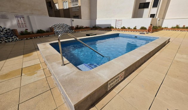Resale - Apartment -
Torrevieja - Estacion De Autobuses