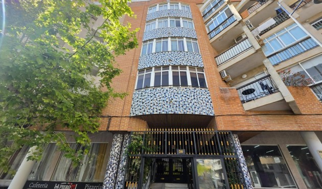 Resale - Apartment -
Torrevieja - Estacion De Autobuses