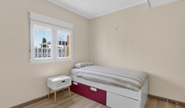 Resale - Town House -
Torrevieja - Costa Blanca