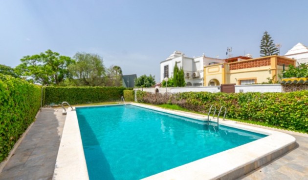 Resale - Town House -
Torrevieja - Costa Blanca