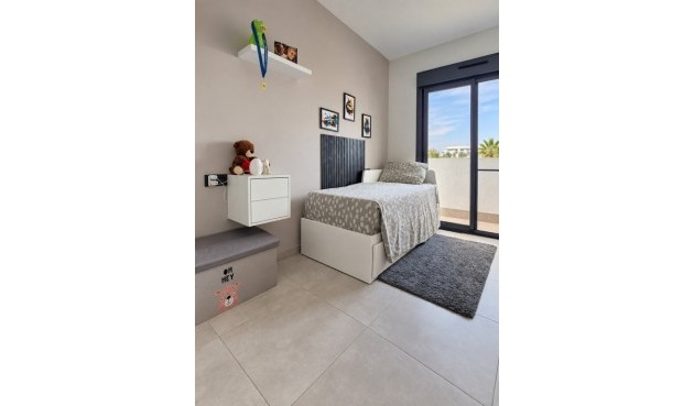 Resale - Penthouse -
El Raso - Costa Blanca