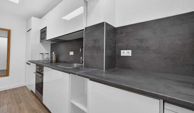 Resale - Bungalow -
Orihuela - Inland