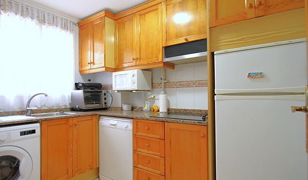 Resale - Apartment -
Torrevieja - Las Piscinas Naturales