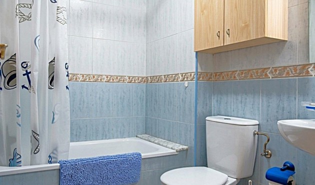 Resale - Apartment -
Torrevieja - Las Piscinas Naturales