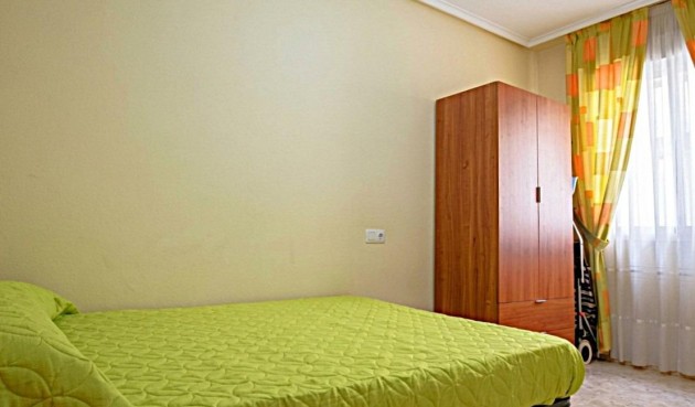 Resale - Apartment -
Torrevieja - Las Piscinas Naturales