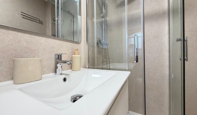 Resale - Apartment -
Torrevieja - Playa de los Locos