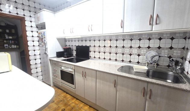 Resale - Duplex -
Torrevieja - Habaneras