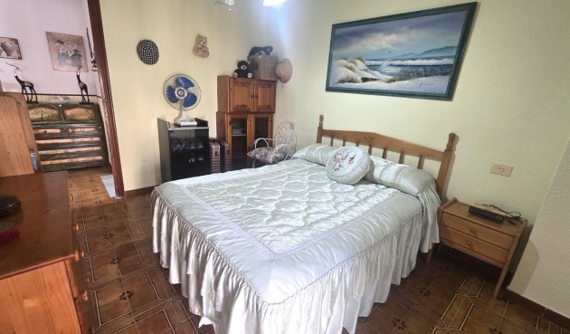 Resale - Duplex -
Torrevieja - Habaneras