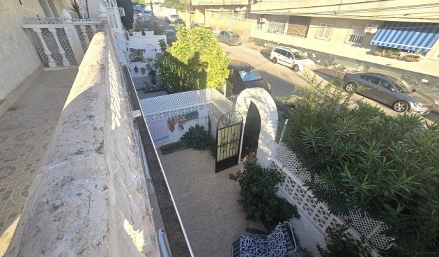 Resale - Duplex -
Torrevieja - Habaneras