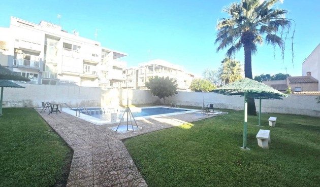 Resale - Duplex -
Torrevieja - Habaneras