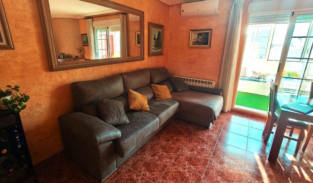 Resale - Apartment -
Torrevieja - Centro