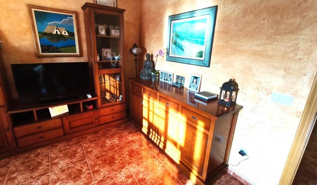 Resale - Apartment -
Torrevieja - Centro