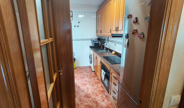 Resale - Apartment -
Torrevieja - Centro