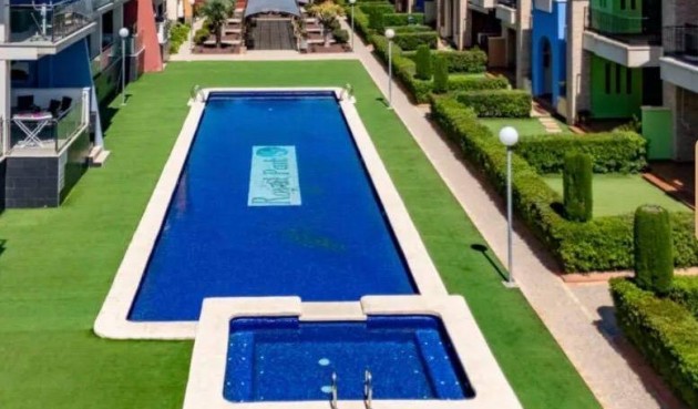 Resale - Apartment -
Orihuela Costa - Lomas de Cabo Roig