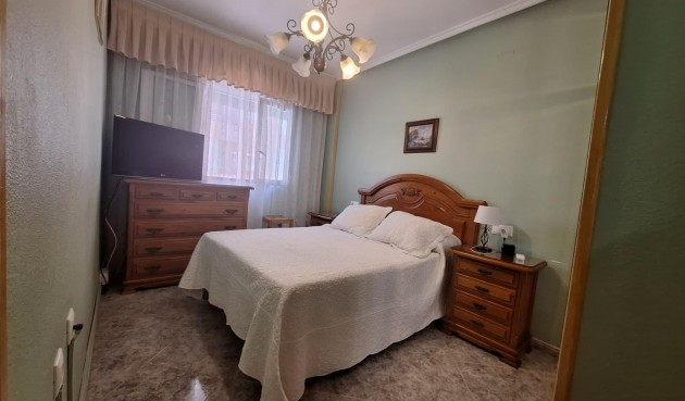 Resale - Apartment -
Torrevieja - Playa de los Locos