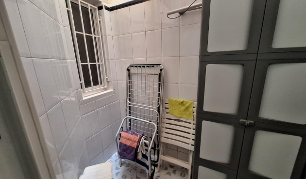 Resale - Apartment -
Torrevieja - Playa de los Locos