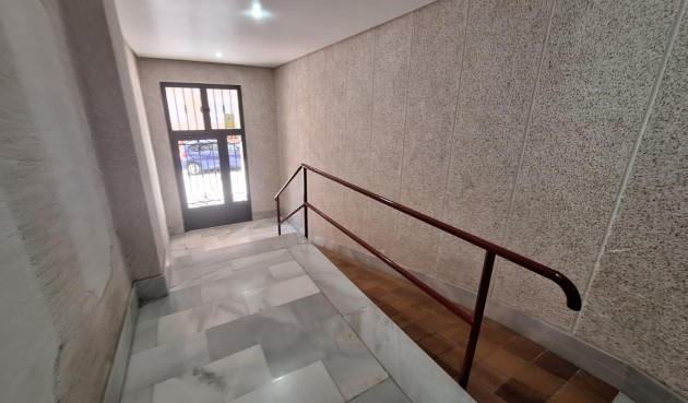 Resale - Apartment -
Torrevieja - Playa de los Locos