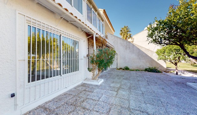 Brukt - Apartment -
Villamartin - Costa Blanca