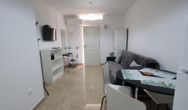 Resale - Bungalow -
Orihuela Costa - Costa Blanca