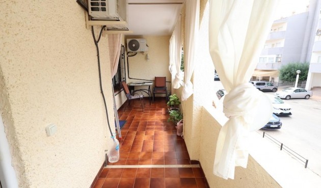 Resale - Bungalow -
Orihuela Costa - Costa Blanca