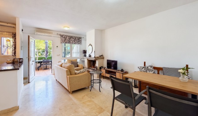 Resale - Town House -
Orihuela Costa - Costa Blanca