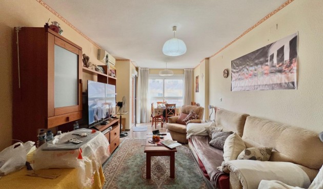 Resale - Apartment -
Torrevieja - Puerto Deportivo