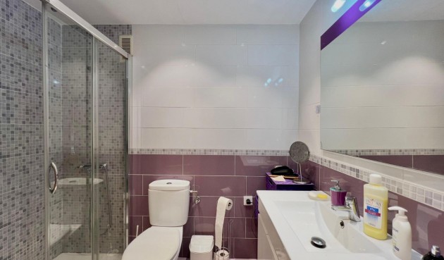 Resale - Apartment -
Torrevieja - Puerto Deportivo