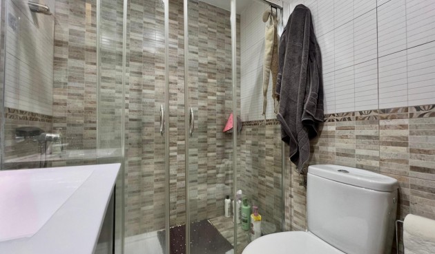 Resale - Apartment -
Torrevieja - Puerto Deportivo