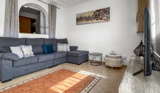 Resale - Bungalow -
Torrevieja - Costa Blanca