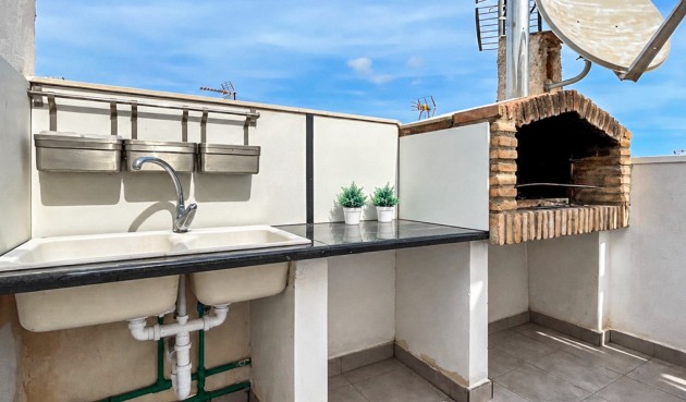 Resale - Bungalow -
Torrevieja - Costa Blanca