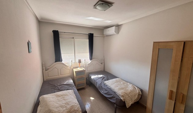 Resale - Apartment -
Almoradí - Inland