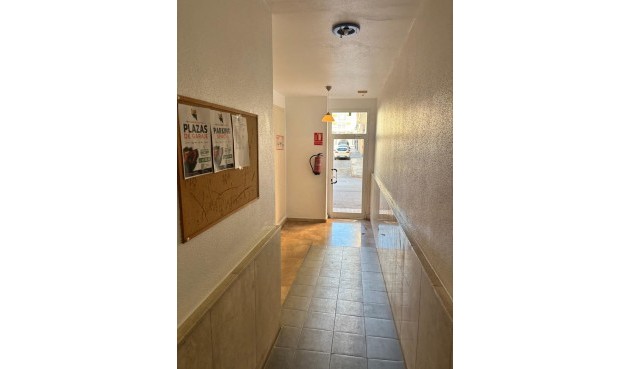 Resale - Apartment -
Almoradí - Inland