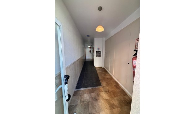 Resale - Apartment -
Almoradí - Inland