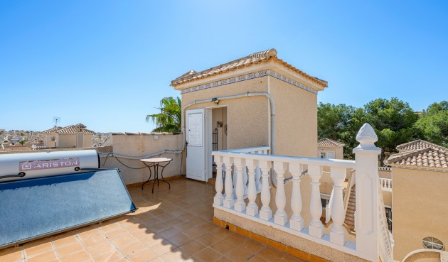 Brukt - Villa -
Villamartin - Costa Blanca