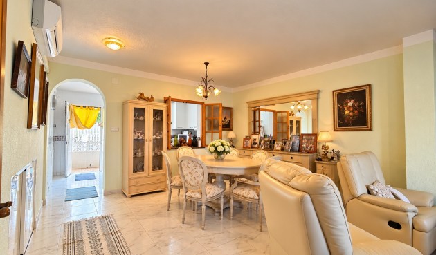 Resale - Town House -
Torrevieja - Costa Blanca