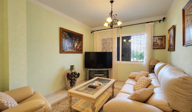 Resale - Town House -
Torrevieja - Costa Blanca