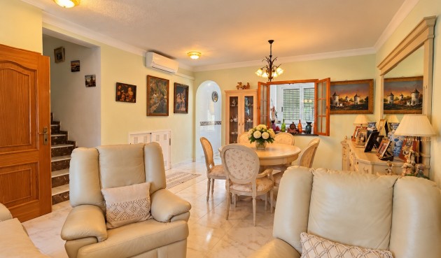 Resale - Town House -
Torrevieja - Costa Blanca