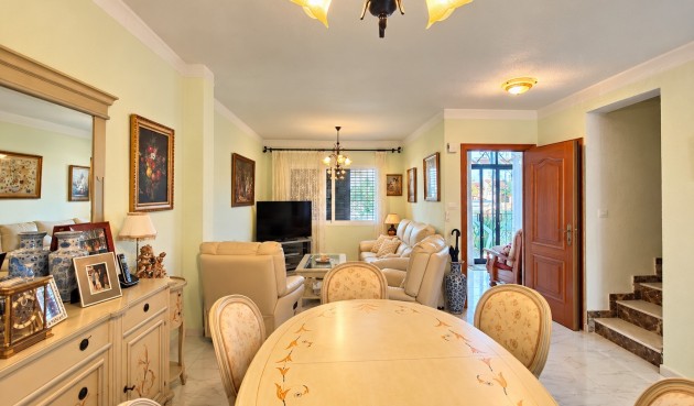 Resale - Town House -
Torrevieja - Costa Blanca