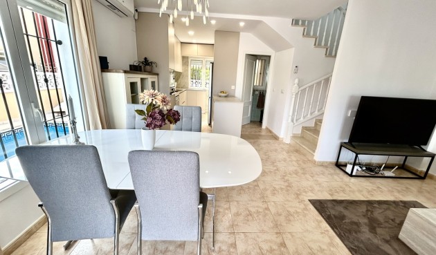 Återförsäljning - Town House -
Dehesa de Campoamor - Costa Blanca