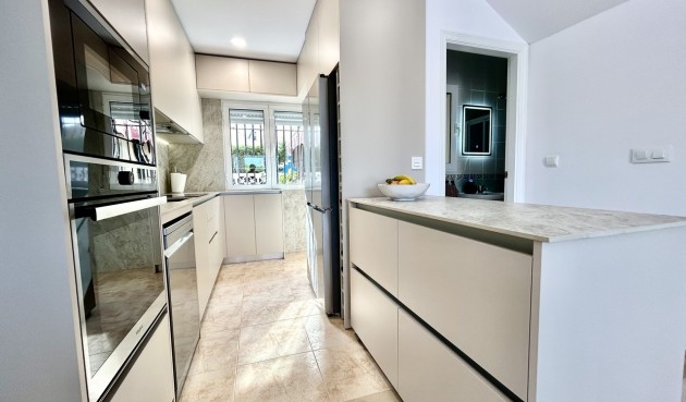 Återförsäljning - Town House -
Dehesa de Campoamor - Costa Blanca