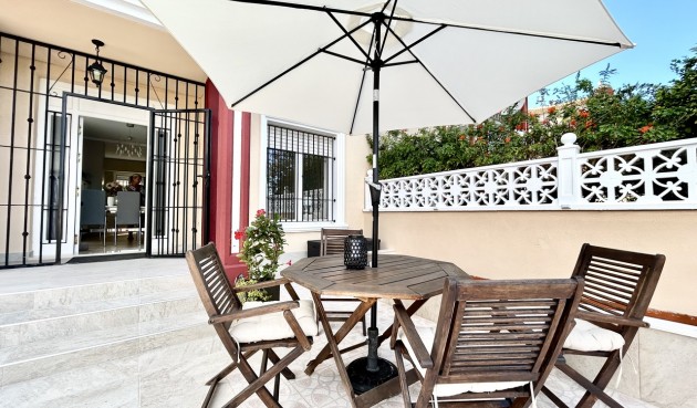 Återförsäljning - Town House -
Dehesa de Campoamor - Costa Blanca