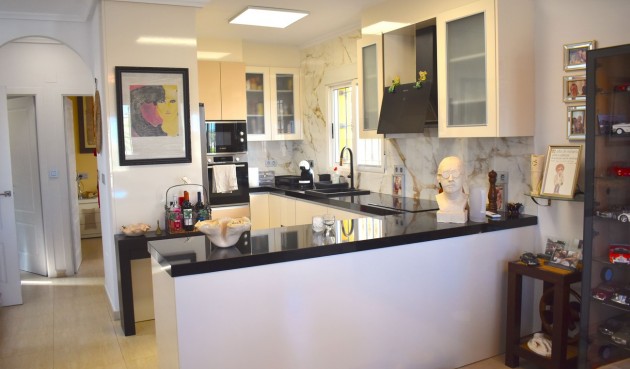 Reventa - Villa -
Guardamar del Segura - Costa Blanca