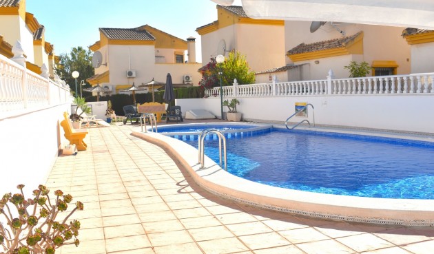 Reventa - Villa -
Guardamar del Segura - Costa Blanca