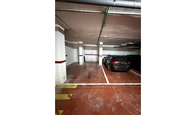 Resale - Bungalow -
Benferri - Inland