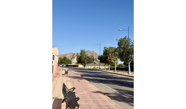 Resale - Bungalow -
Benferri - Inland